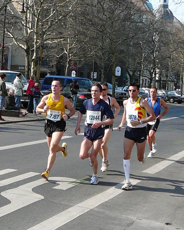 8 Mario 12 km