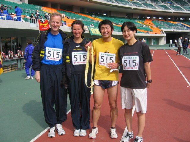 Team Charinko nach 18,5km und 1:09:12