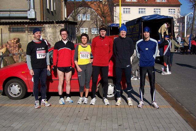 Sonne und Ruhm entgegenblinzelnd: Alex, Carsten, Britt, Johannes, Robert, Holger