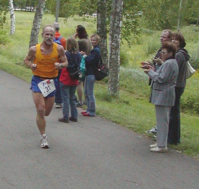 Die Startnummer hat bei Holger Richter schon etwas gelitten