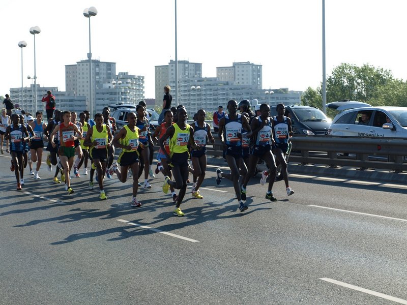 Das afrikanische Wien kurz nach dem Start