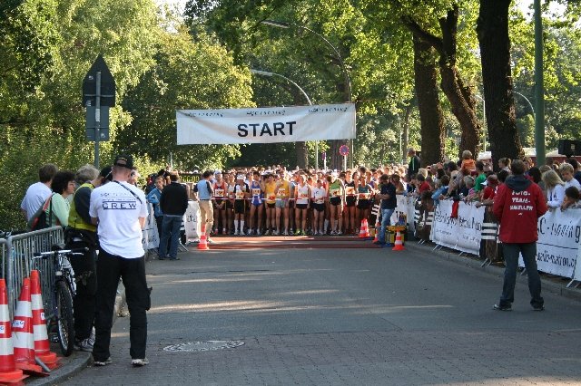 31. Berliner Straßenlauf - der Start 