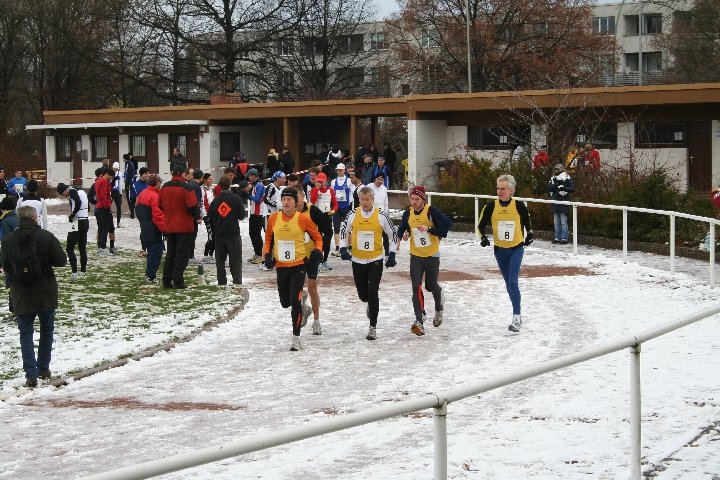 Teamhalbmarathon Britzer Garten 25. November 2007