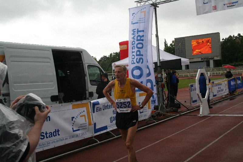 Zieleinlauf Marathon Manfred